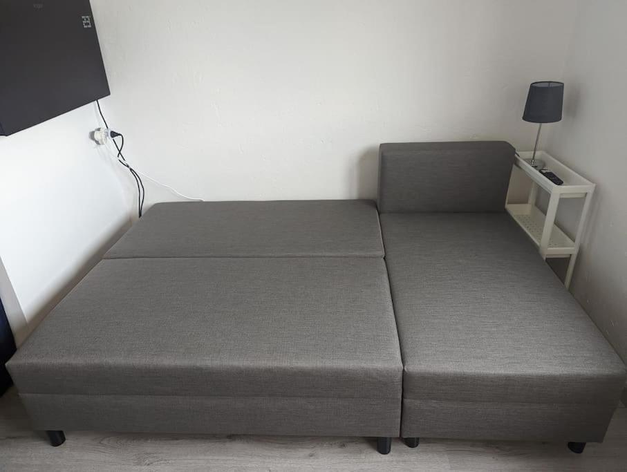 Lovely Studio With Free Parking On Premisis Asten Exterior photo
