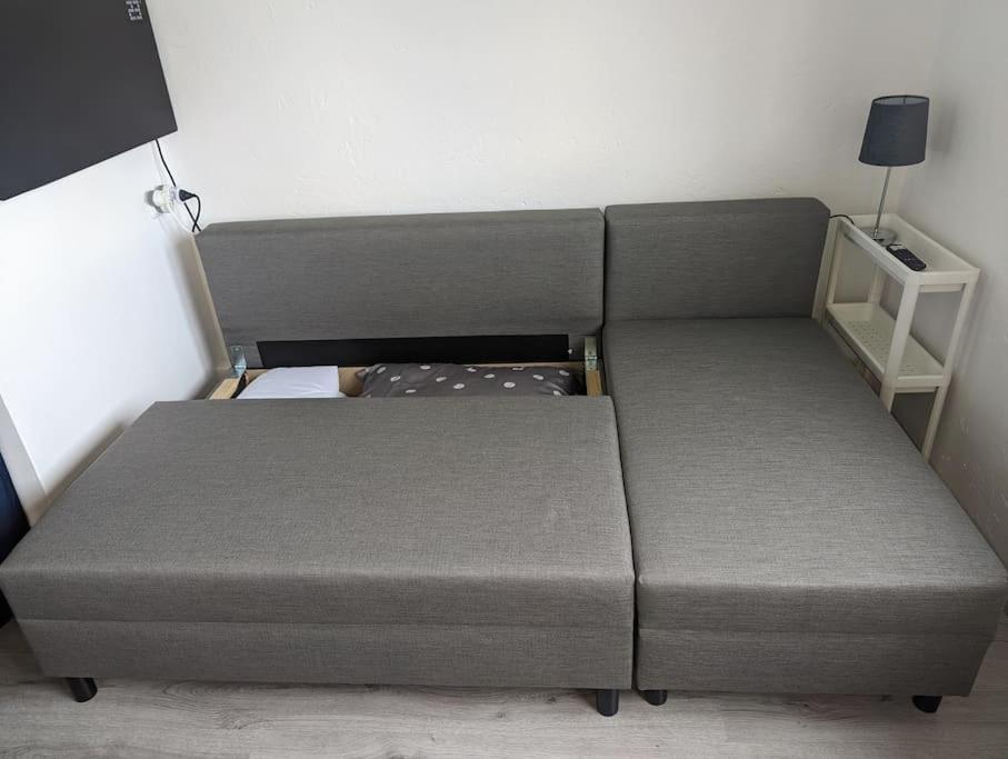 Lovely Studio With Free Parking On Premisis Asten Exterior photo