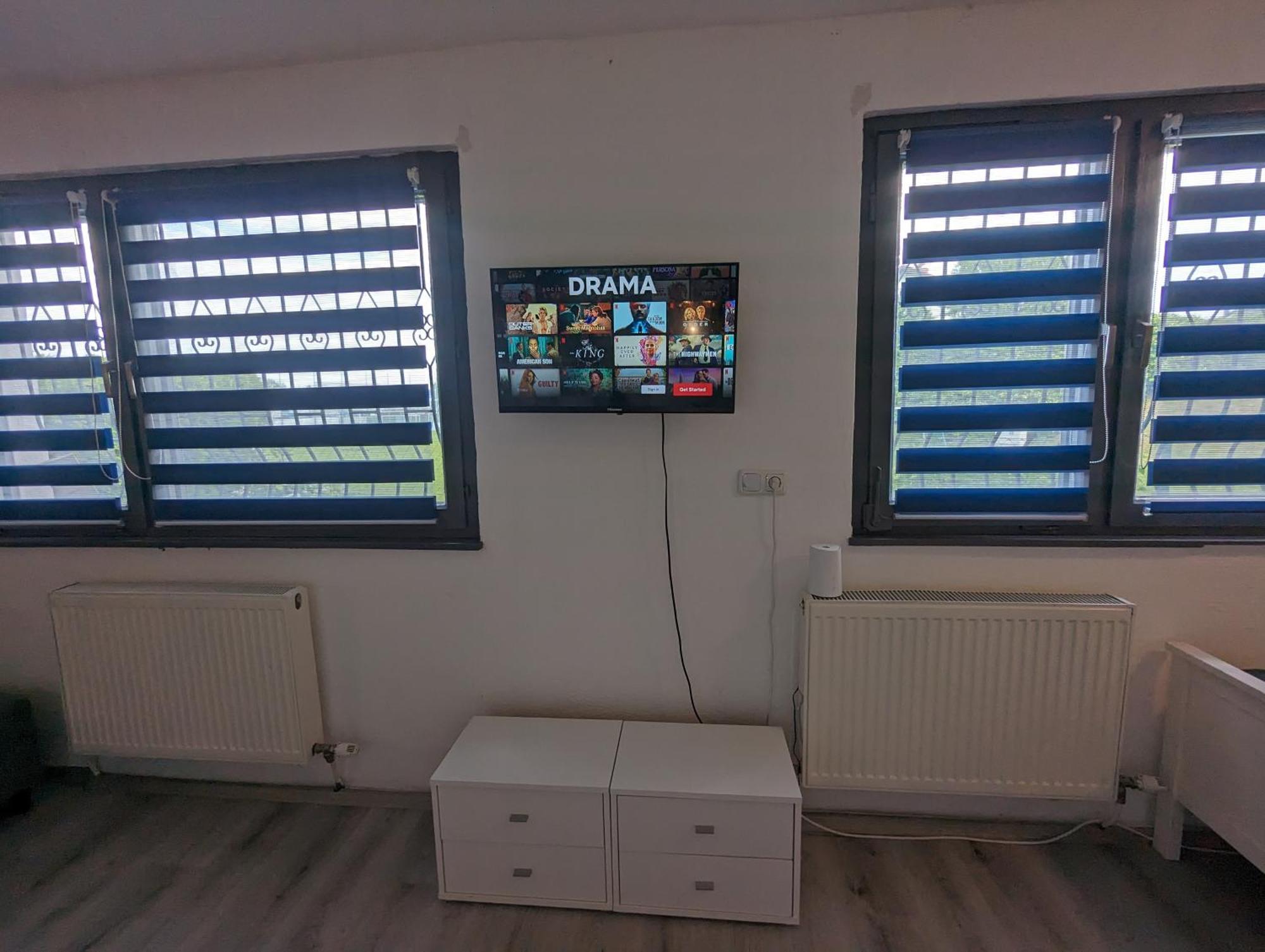 Lovely Studio With Free Parking On Premisis Asten Exterior photo
