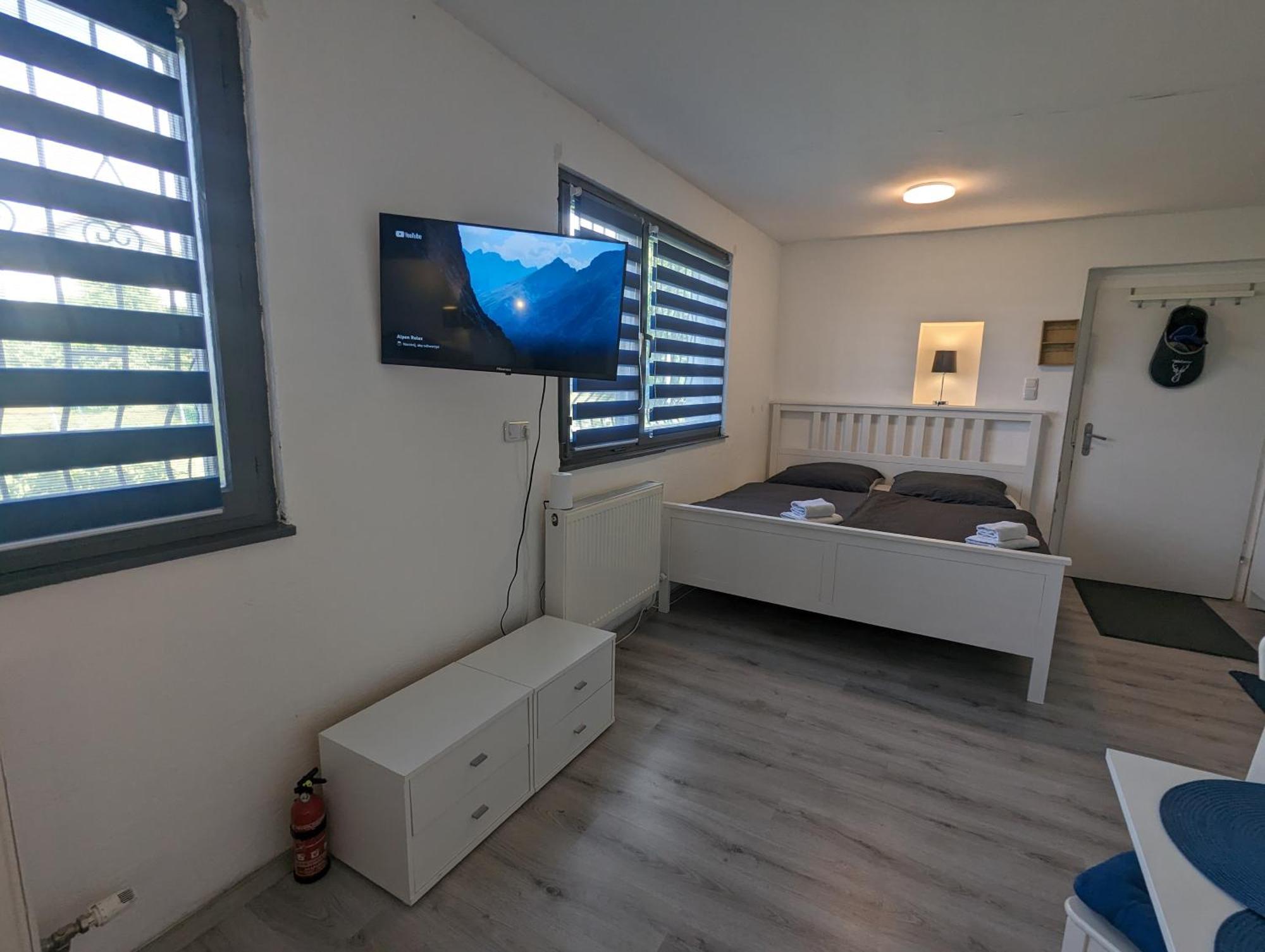 Lovely Studio With Free Parking On Premisis Asten Exterior photo