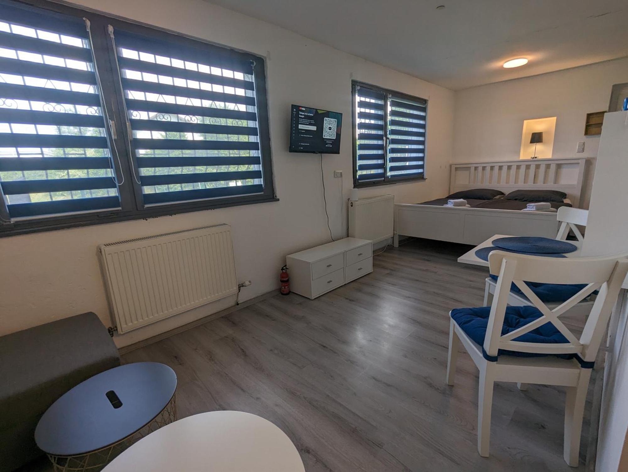 Lovely Studio With Free Parking On Premisis Asten Exterior photo