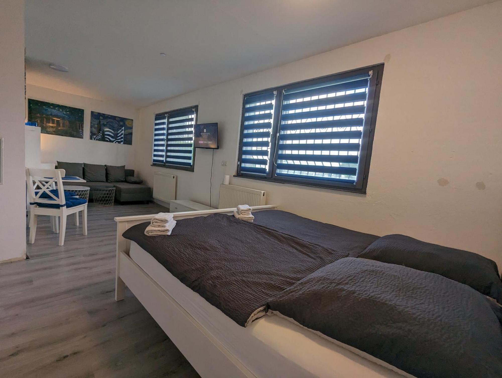 Lovely Studio With Free Parking On Premisis Asten Exterior photo
