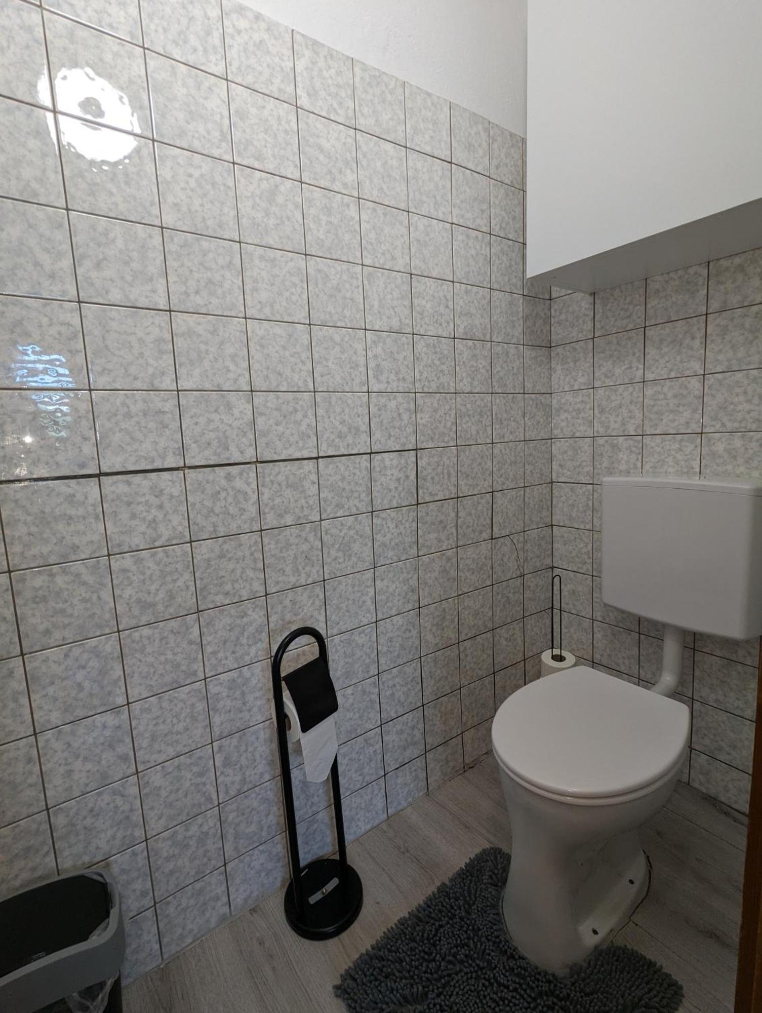 Lovely Studio With Free Parking On Premisis Asten Exterior photo