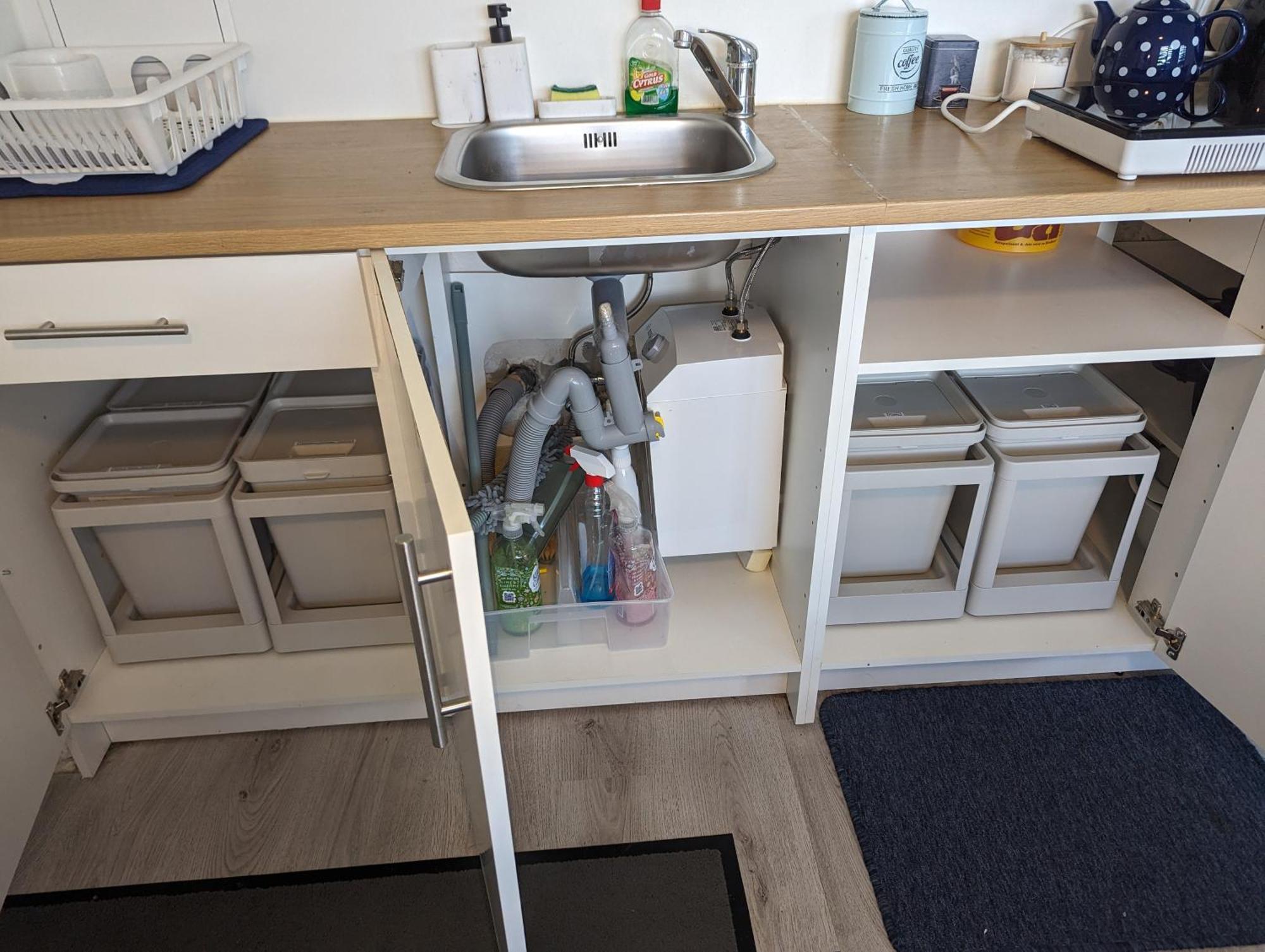 Lovely Studio With Free Parking On Premisis Asten Exterior photo
